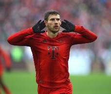 埃芬博格：拜仁踢国米还得坚持用格雷茨卡+基米希，中轴不能动