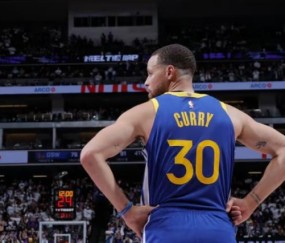 开云电子-获1年6260万续约资格 库里真会签字长留颓迷勇士？