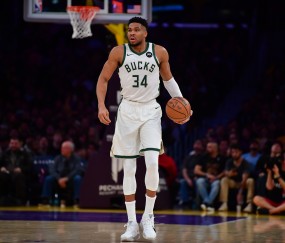 开云体育app-字母哥：此前从未在主场被嘘过但我喜欢这种感觉 我会更加努力